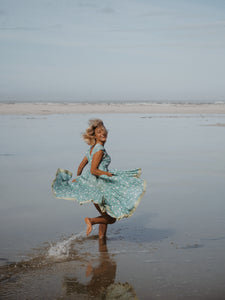 Ballerina: Into the Ocean