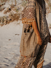 Load image into Gallery viewer, Sadhu Bag: Desert Child
