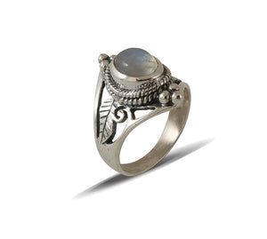 Sterling Silver Moonstone Ring